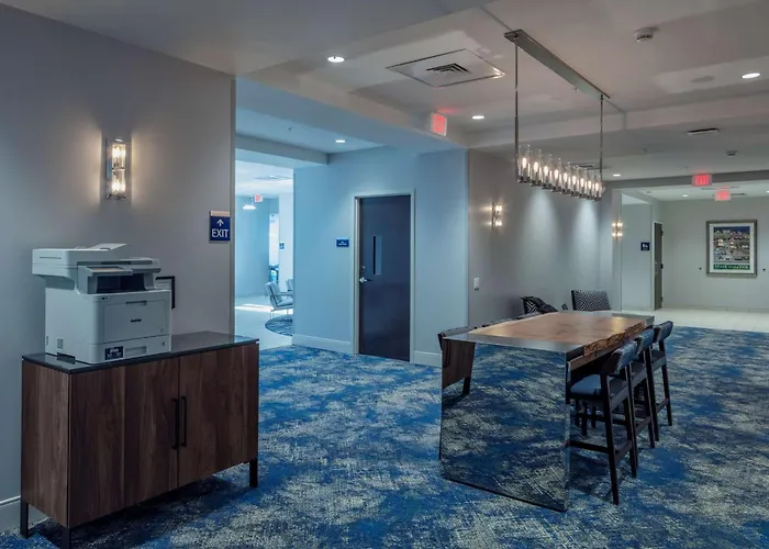 Scholar State College, Tapestry Collection By Hilton
